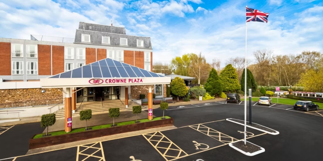 crowne-plaza-stratford-upon-avon-6934245416-2x1 copy crowne-plaza-stratford-upon-avon-6934245416-2x1 copy